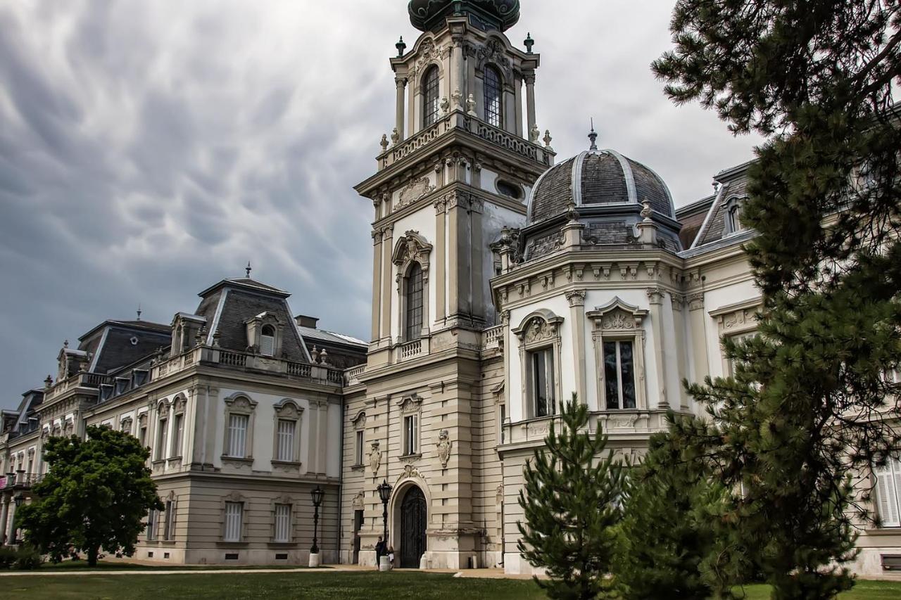 Ciao Lilla Apartman Keszthely Esterno foto
