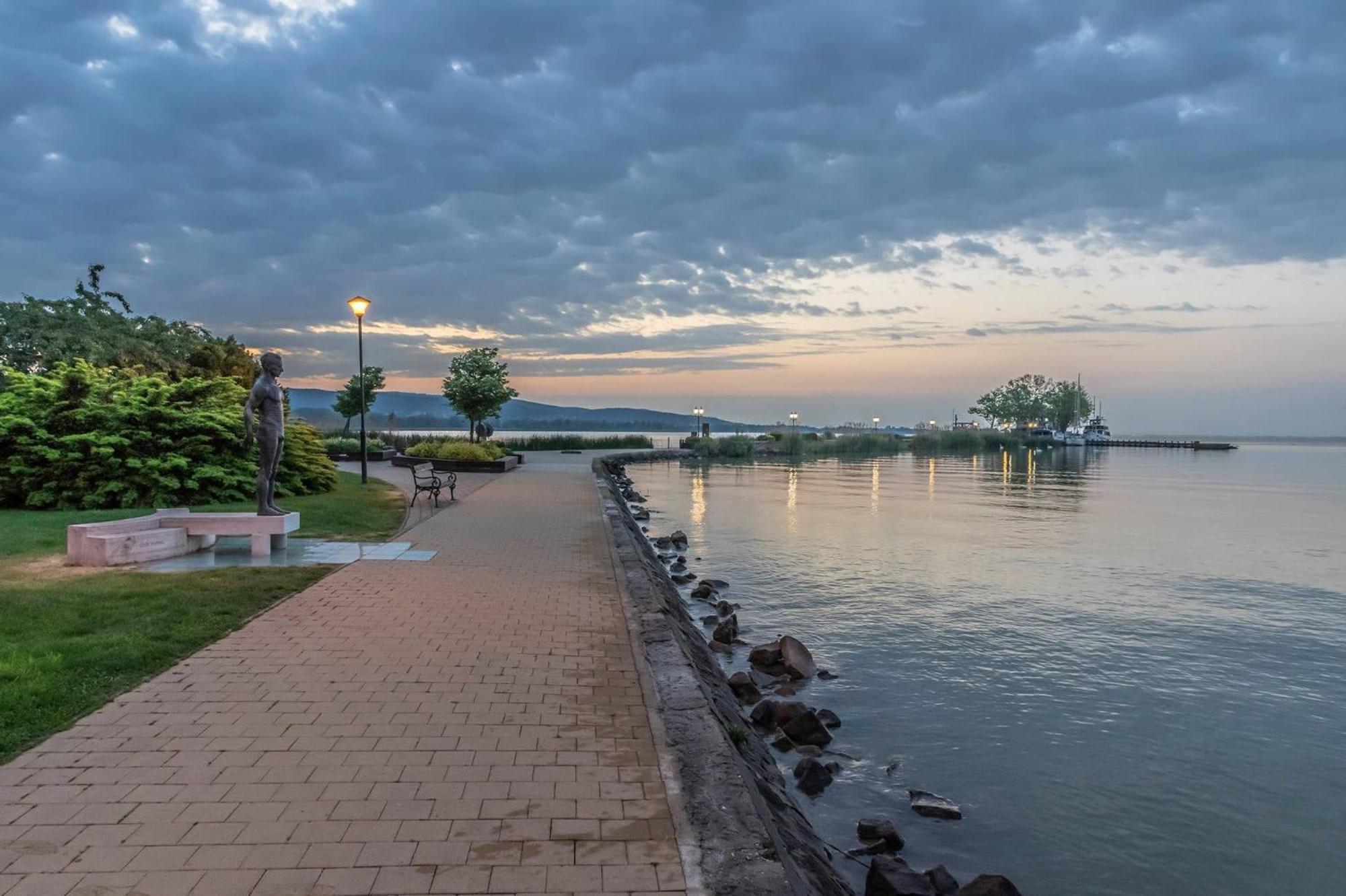 Ciao Lilla Apartman Keszthely Esterno foto